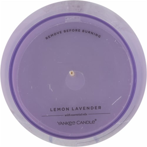 Yankee Candle® Medium Lemon Lavendar Jar Candle Perspective: top