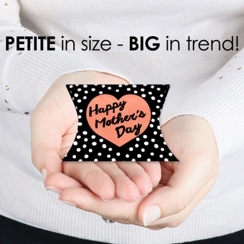 Big Dot of Happiness Best Mom Ever Favor Gift Mother's Day Party Petite Pillow Boxes 20 Ct Perspective: top