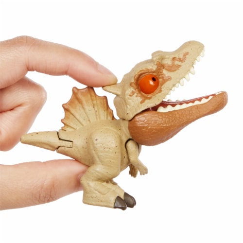 Mattel® Jurassic World Camp Cretaceous Spinosaurus Action Figure Perspective: top