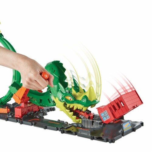 Mattel Hot Wheels Dragon Drive Firefight Track Playset New for 2022