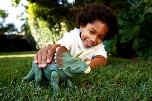 Mattel® Jurassic World Dominion Roar Strikers™ Triceratops Toy Figure Perspective: top