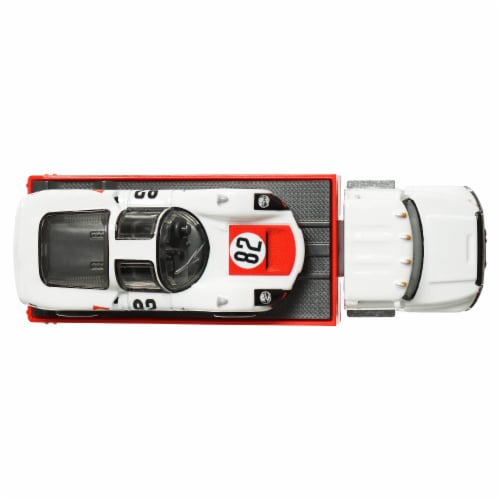 Mattel® Hot Wheels® Car Culture Team Transport™ 66 Porsche 906 Carrera 6 Perspective: top