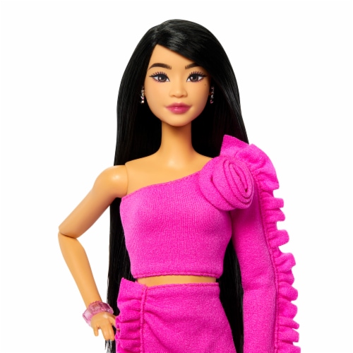 Mattel® Barbie® Deluxe Style™ Doll #2 With Black Hair and Glittery Prosthetic Leg Perspective: top