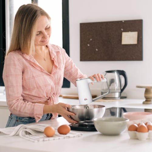 HomCom Electric Hand Blender Perspective: top