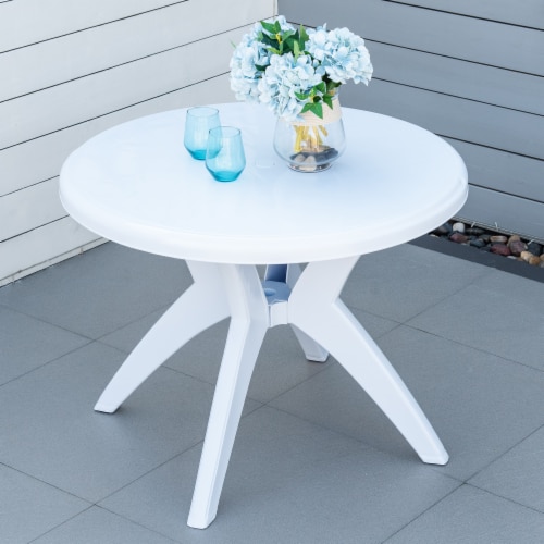 Plastic patio table with umbrella hole deals