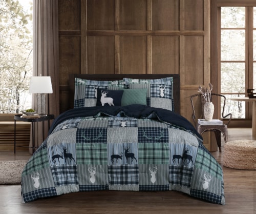 Coleman Patchwork Durango Deer & Plaid Comforter Set - Green Perspective: top