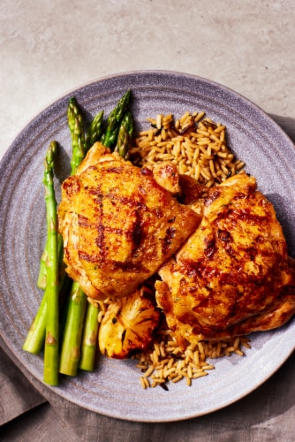 Sanderson Farms® Fresh Chicken Thighs Perspective: top