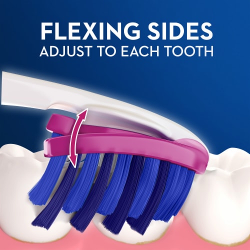 Oral-B 3D White Pro-Flex Stain Eraser Toothbrush Perspective: top