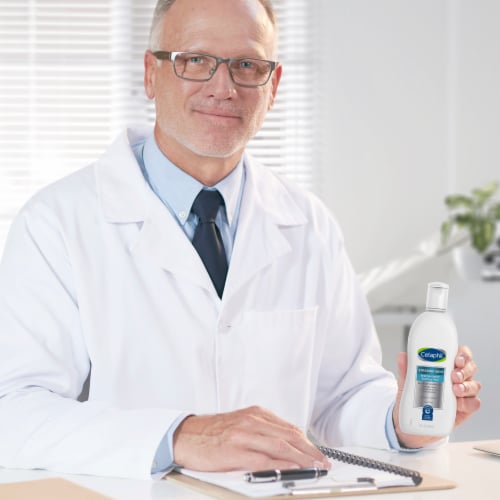 Cetaphil® Stressed Skin Restoraderm™ Soothing Wash Perspective: top