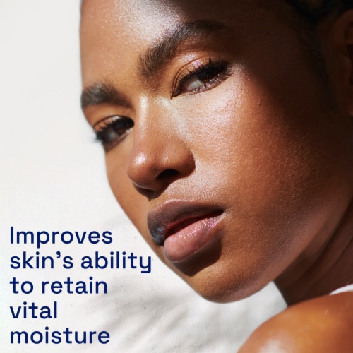 Cetaphil® Daily SPF 15 Facial Moisturizer Perspective: top