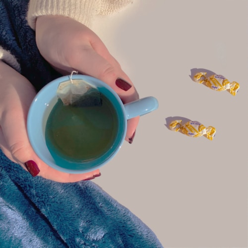 HALLS Relief Honey Lemon Cough Drops Perspective: top