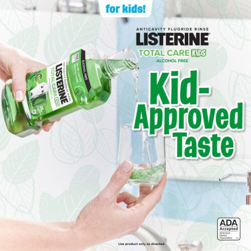 Listerine Smart Rinse Kids Mouthwash Mint Shield Flavor Alcohol-Free Anticavity Fluoride Oral Rinse Perspective: top