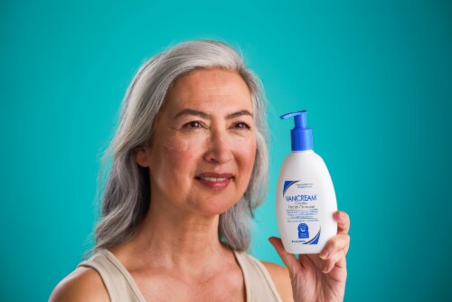 Vanicream Gentle Facial Cleanser Perspective: top