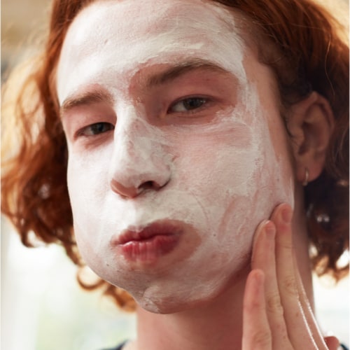 Clean & Clear Blackhead Eraser Oil-Free Facial Scrub with 2% Salicylic Acid Acne Medication Perspective: top