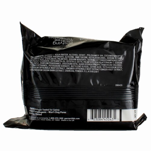 Garnier® SkinActive Clean + Oily Skin Towelettes Perspective: top