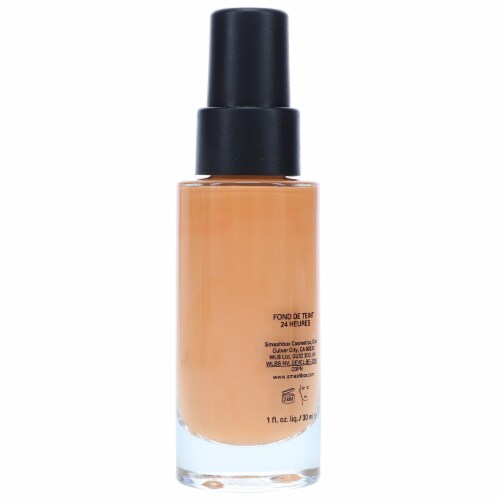 Smashbox Studio Skin 24 Hour Wear Hydrating Foundation # 2.2 (Light Medium With Warm Peach) Perspective: top