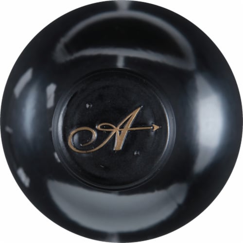 Archery Summit Dundee Hills Pinot Noir Wine Perspective: top