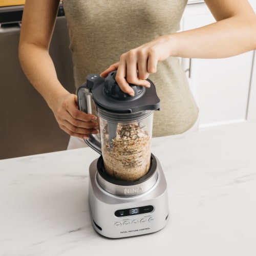 Ninja TWISTI High Speed Blender Perspective: top