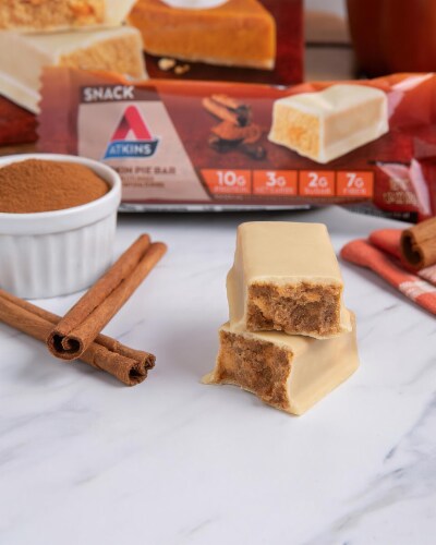 Atkins Pumpkin Pie Snack Protein Bars Perspective: top