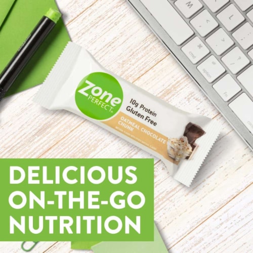 ZonePerfect® Oatmeal Chocolate Chunk Bars Protein Bars Perspective: top