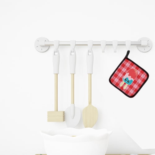 Carolines Treasures  BB7067PTHD Ice Pop Popcicle Face Gingham Pair of Pot Holder Perspective: top