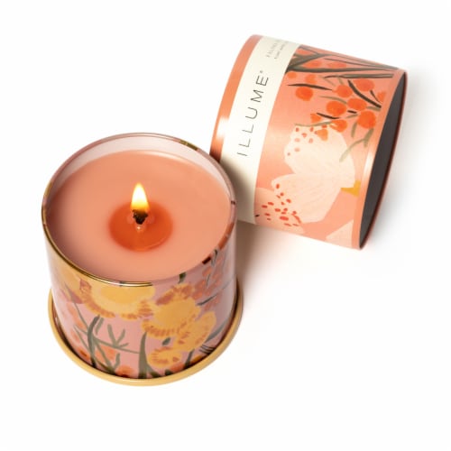 Illume Luxary Soy Candle - Paloma Petal Perspective: top