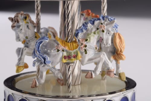 Wind up musical sales carousel