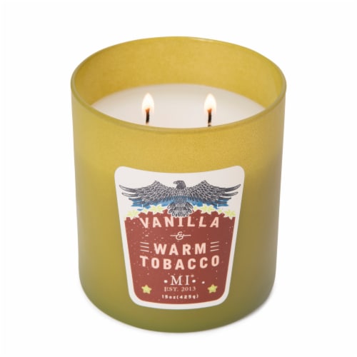 Manly Indulgence All American Vanilla & Warm Tobacco Candle Perspective: top