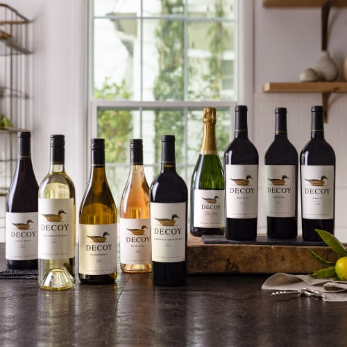 Decoy Sauvignon Blanc Perspective: top