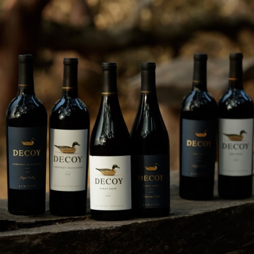 Decoy Limited Sonoma Coast Pinot Noir Perspective: top