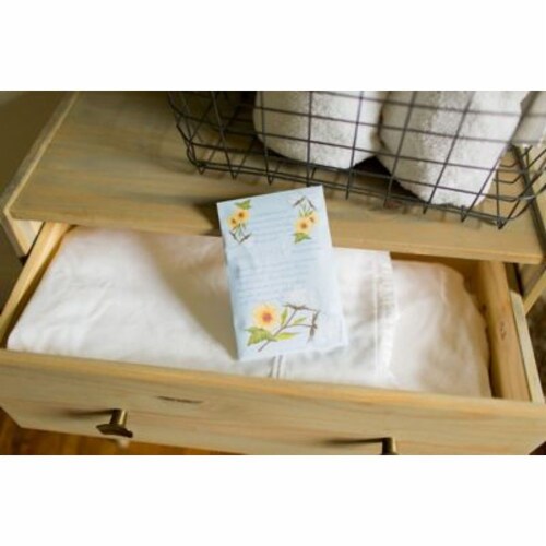 Willow Brook White Cotton Scented Sachets Perspective: top