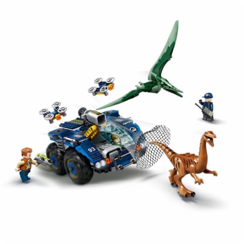 LEGO Jurassic World Gallimimus and Pteranodon Breakout 391 pc Ralphs