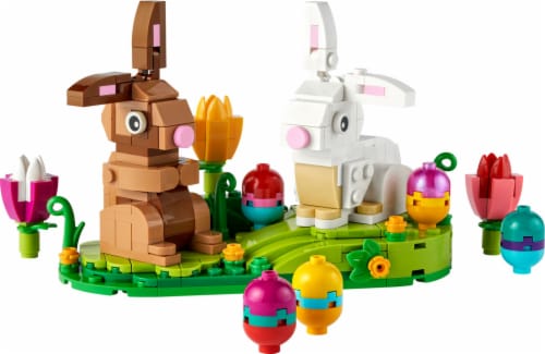 LEGO® Easter Rabbits Display V39 Perspective: top