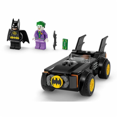 LEGO® 76264 Batman Batmobile Pursuit Batman Verses The Joker Building Set Perspective: top