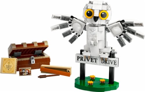 LEGO® 76425 Harry Potter Hedwig At 4 Private Drive Perspective: top