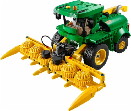 LEGO® Technic™ John Deere 9700 Forage Harvester Perspective: top
