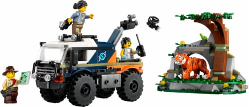 LEGO® City Jungle Explorer Truck 60426 Perspective: top