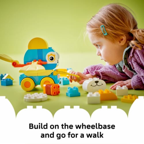 LEGO DUPLO Town 3 in 1 Animals on Wheels 10448 Perspective: top