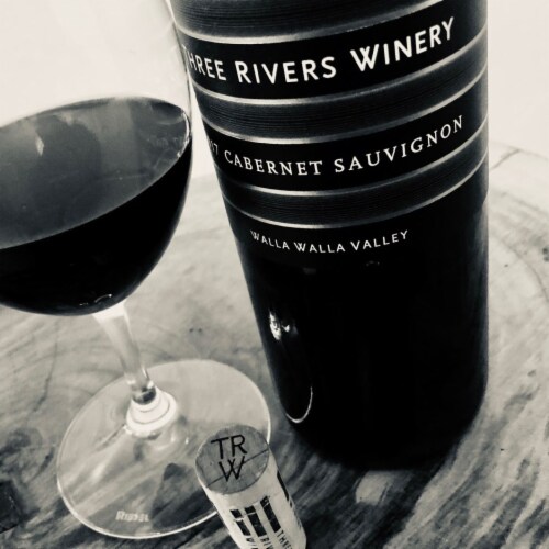 Three Rivers Winery Merlot Washington Red Wine Perspective: top