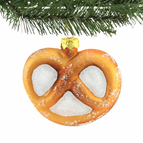 Holiday Ornament Pretzel Glass Ornament Salted Snack Food Go571 Perspective: top