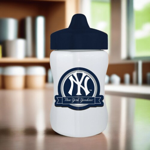 Baby Fanatic Toddler and Baby Unisex 9 oz. Sippy Cup MLB New York Yankees Perspective: top