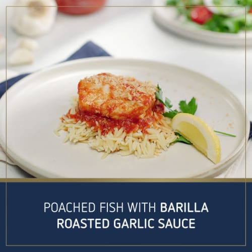 Barilla Roasted Garlic Pasta Sauce with No Added Sugar and Gluten Free Perspective: top