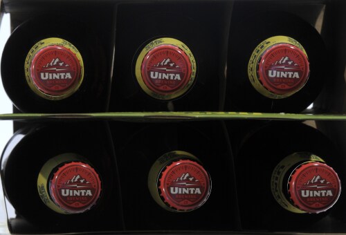 Uinta Brewing Hop Notch IPA Perspective: top