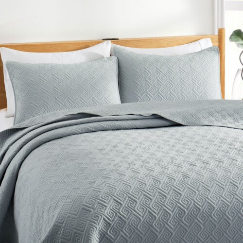 Coverlet quilt discount