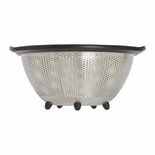 Good Grips Stainless Steel Colander - 2.7 L, Modern Quests