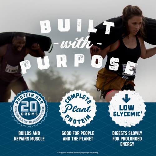 Clif Builders Crunchy Peanut Butter Protein Bars Perspective: top