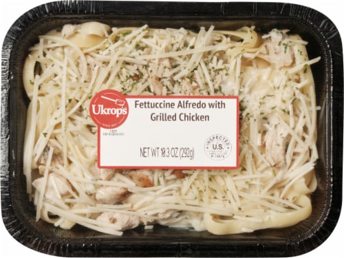 Ukrop's™ Fettuccine Alfredo with Grilled Chicken Perspective: top