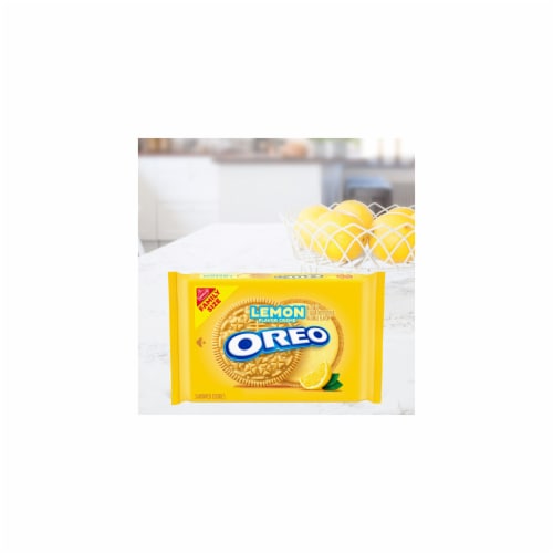 Oreo Lemon Creme Sandwich Cookies Family Size (Pack of 20) Perspective: top