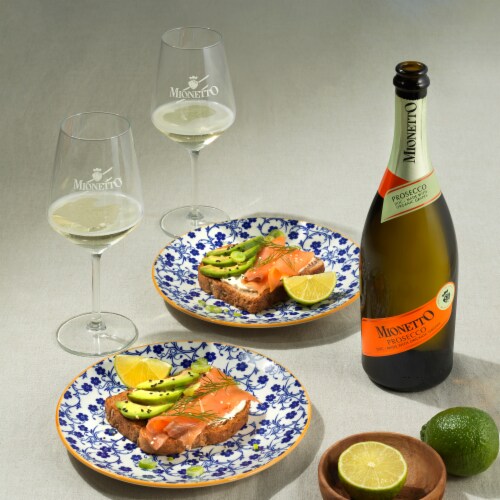 Mionetto Prosecco Treviso Extra Dry Organic Italy Sparkling Wine Perspective: top