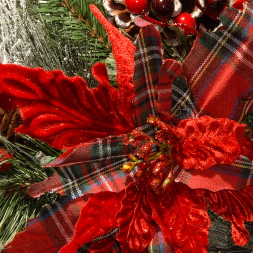 30 Pre lit Battery Operated LED Tartan Plaid Wreath White Lights